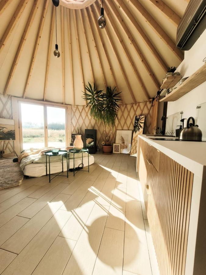 Hotel Jurty Glamping Gostynin Zewnętrze zdjęcie