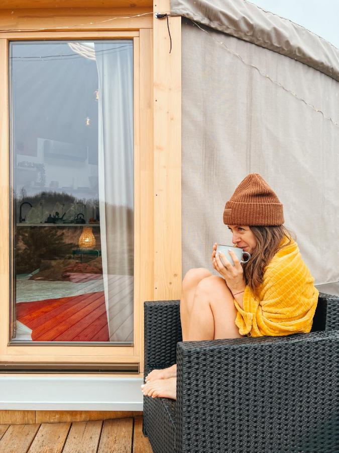 Hotel Jurty Glamping Gostynin Zewnętrze zdjęcie