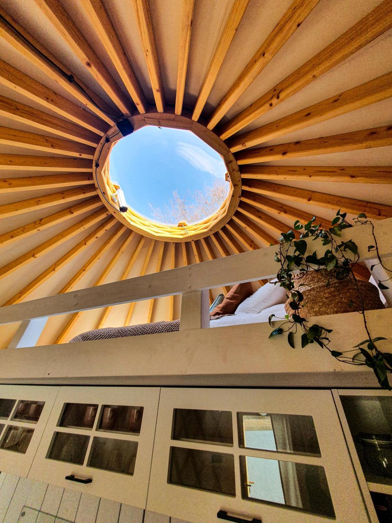 Hotel Jurty Glamping Gostynin Zewnętrze zdjęcie