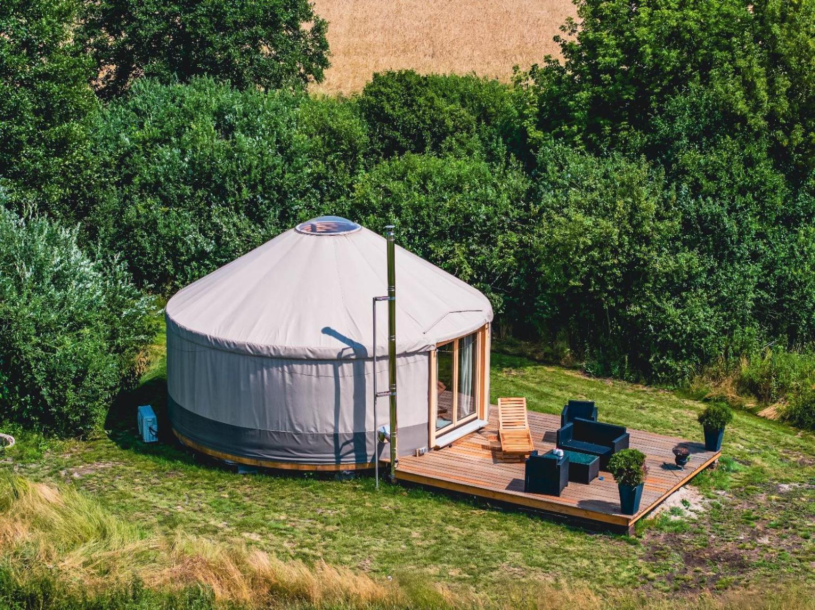 Hotel Jurty Glamping Gostynin Zewnętrze zdjęcie
