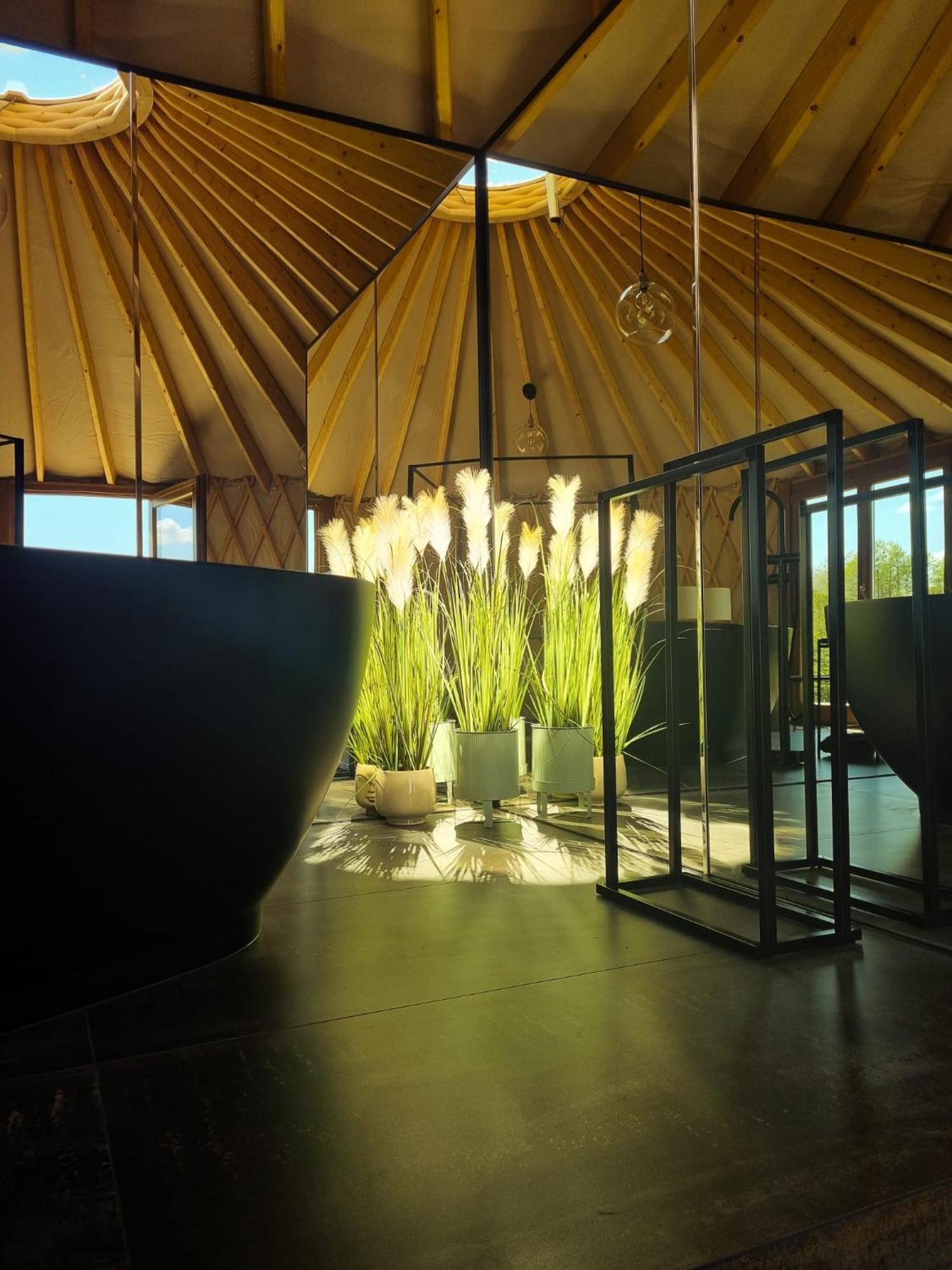 Hotel Jurty Glamping Gostynin Zewnętrze zdjęcie