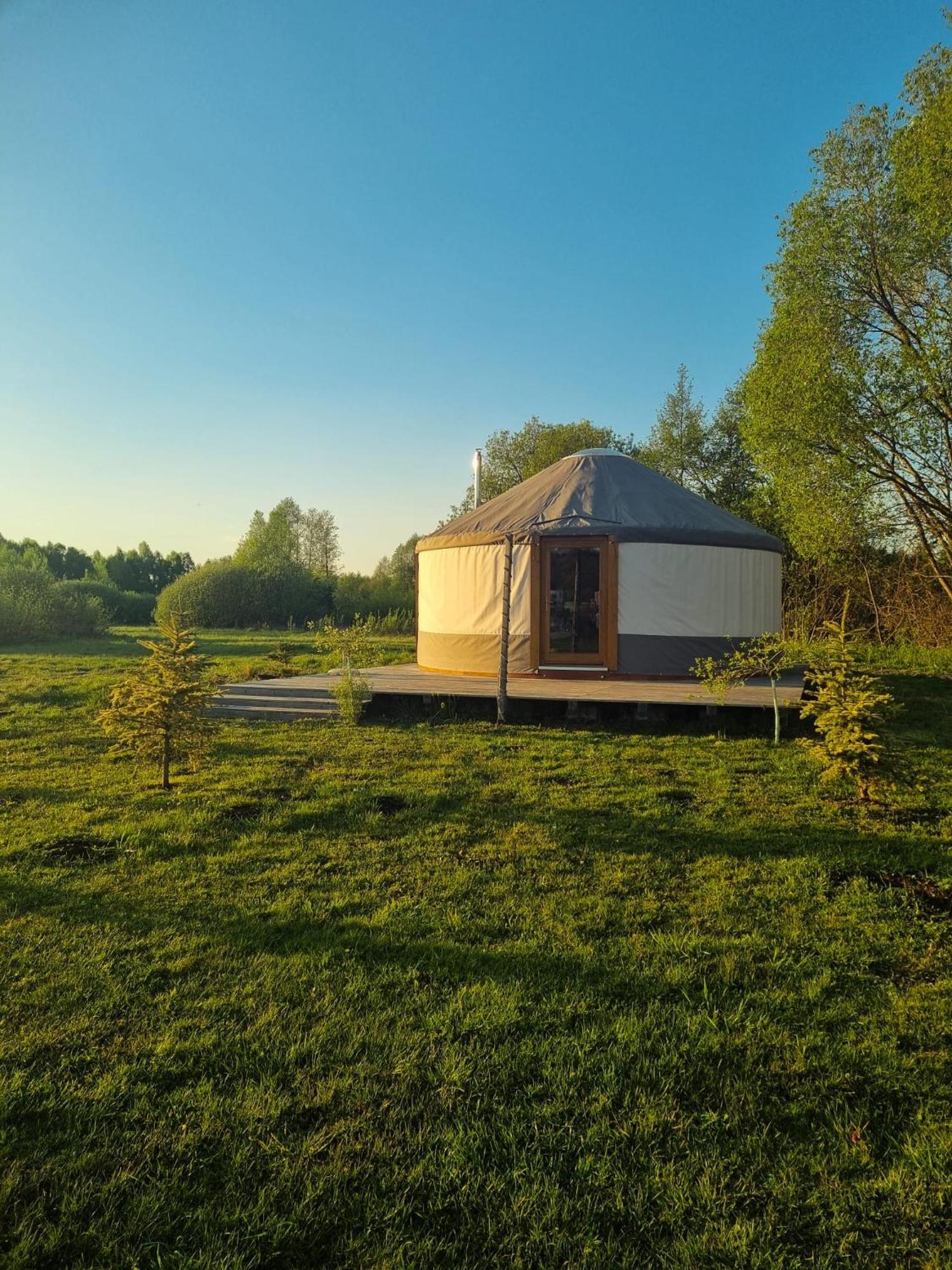 Hotel Jurty Glamping Gostynin Zewnętrze zdjęcie
