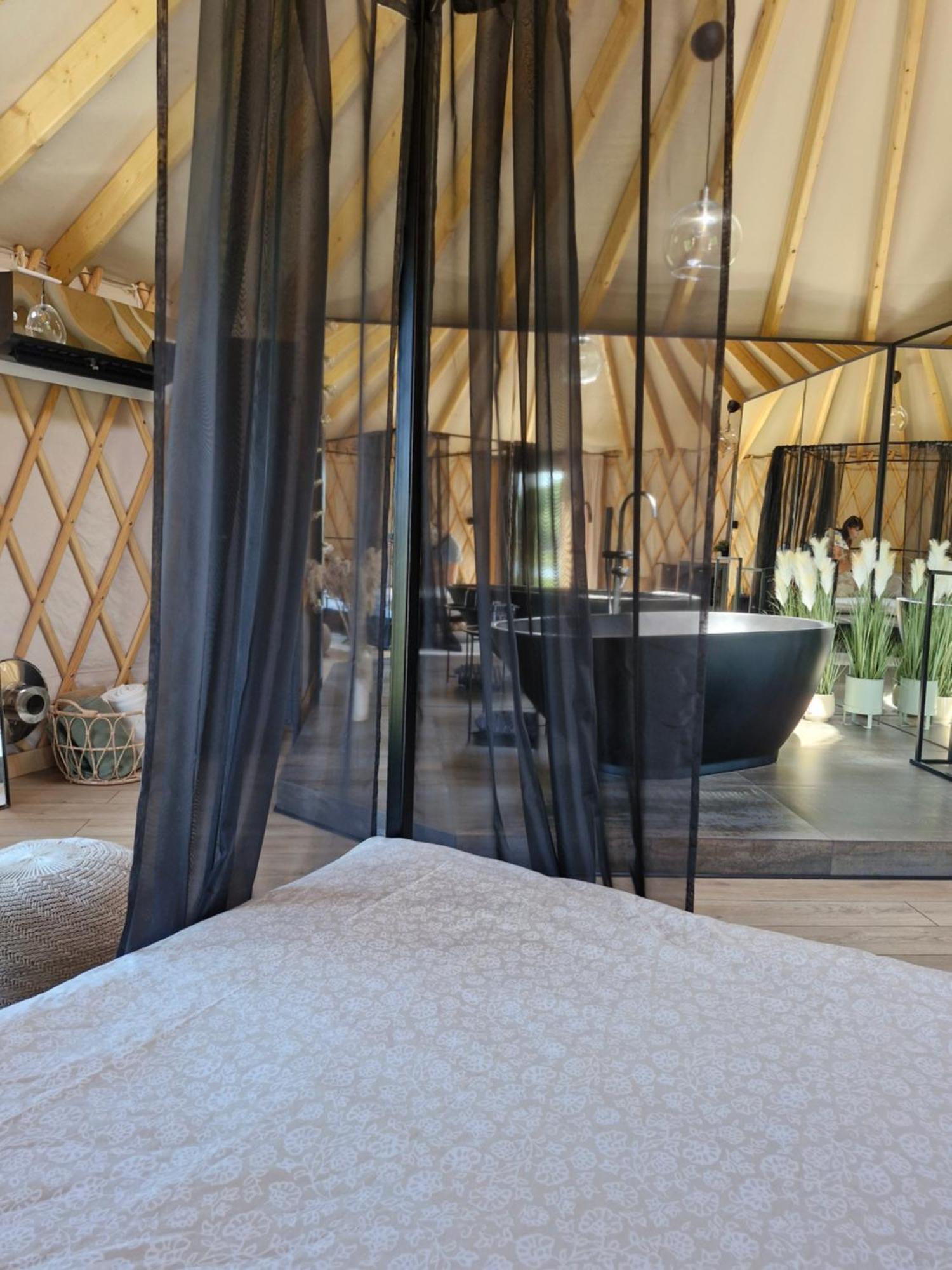 Hotel Jurty Glamping Gostynin Pokój zdjęcie